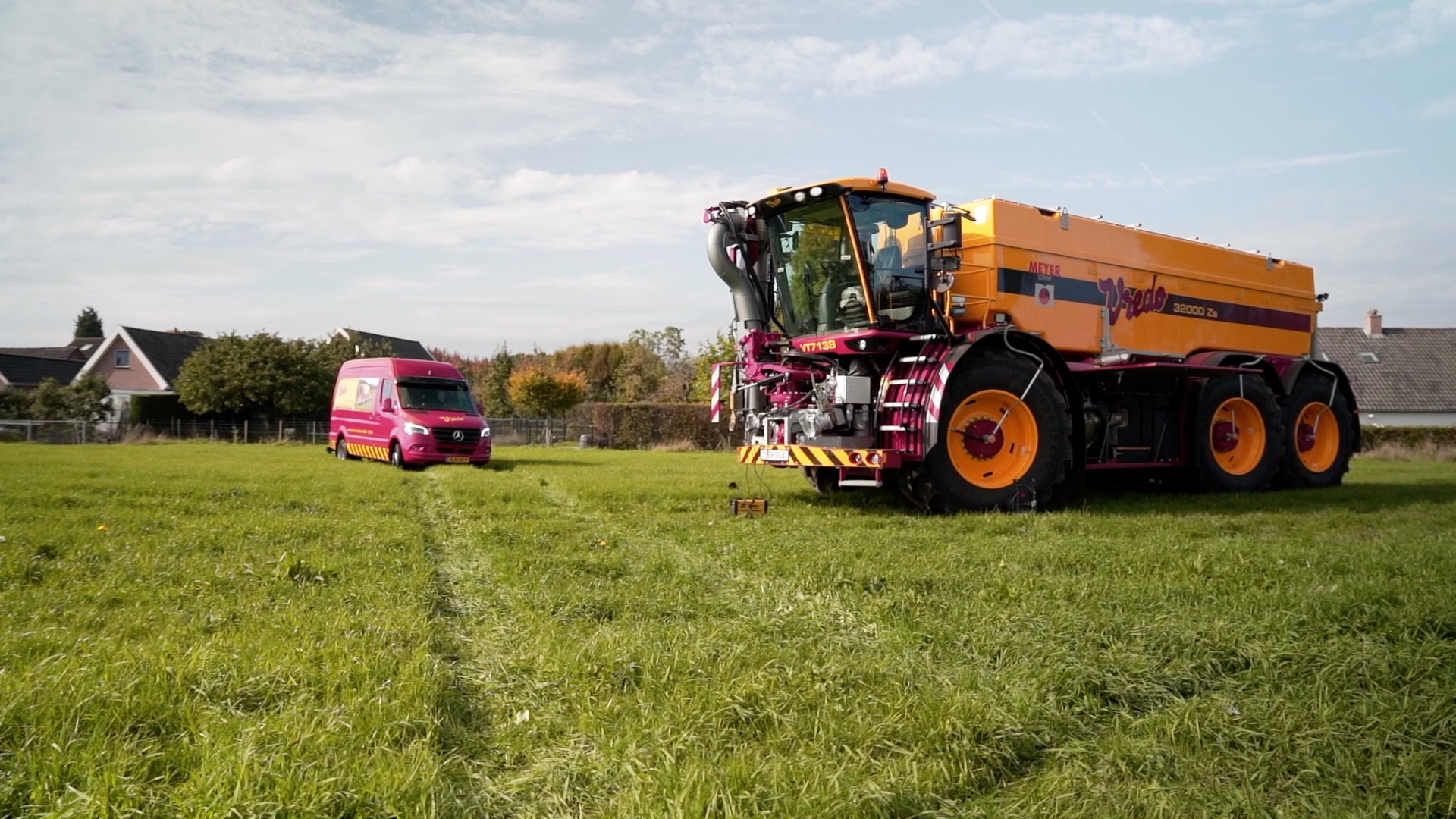 Vredo stills