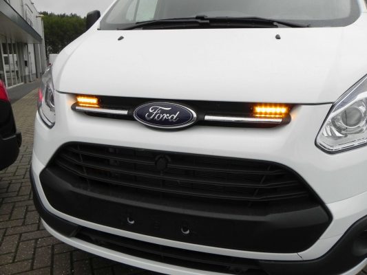 Ford Transit Custom-Asset-Rail-aug-2015 (2)